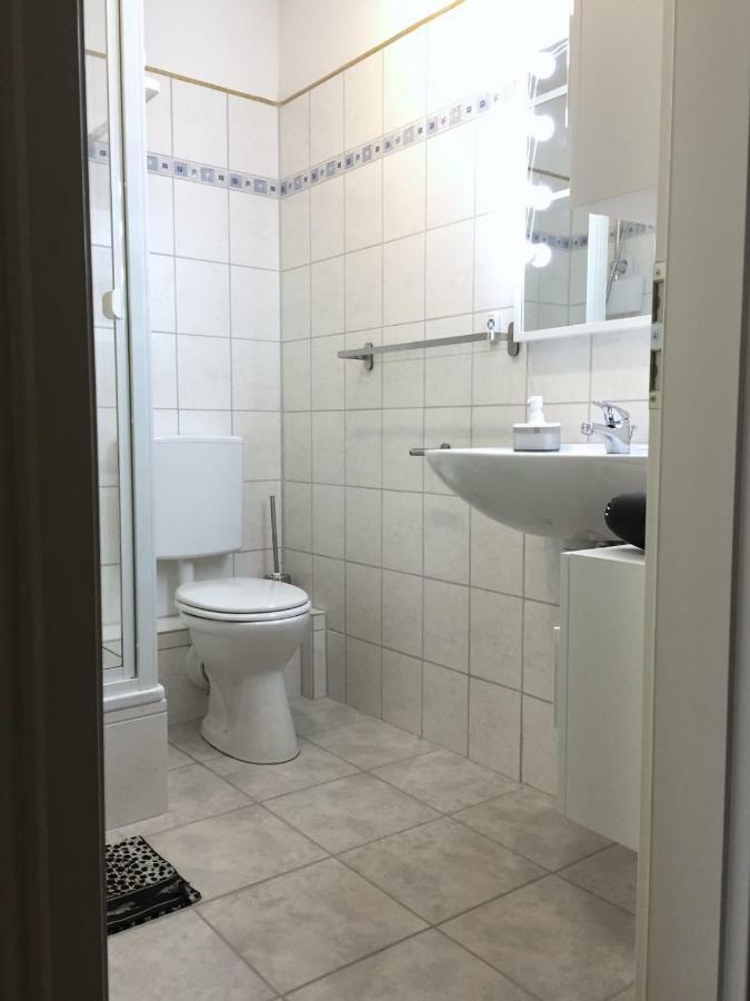 Grosses Helles Zimmer + Eigenes Bad Hamburg Zewnętrze zdjęcie