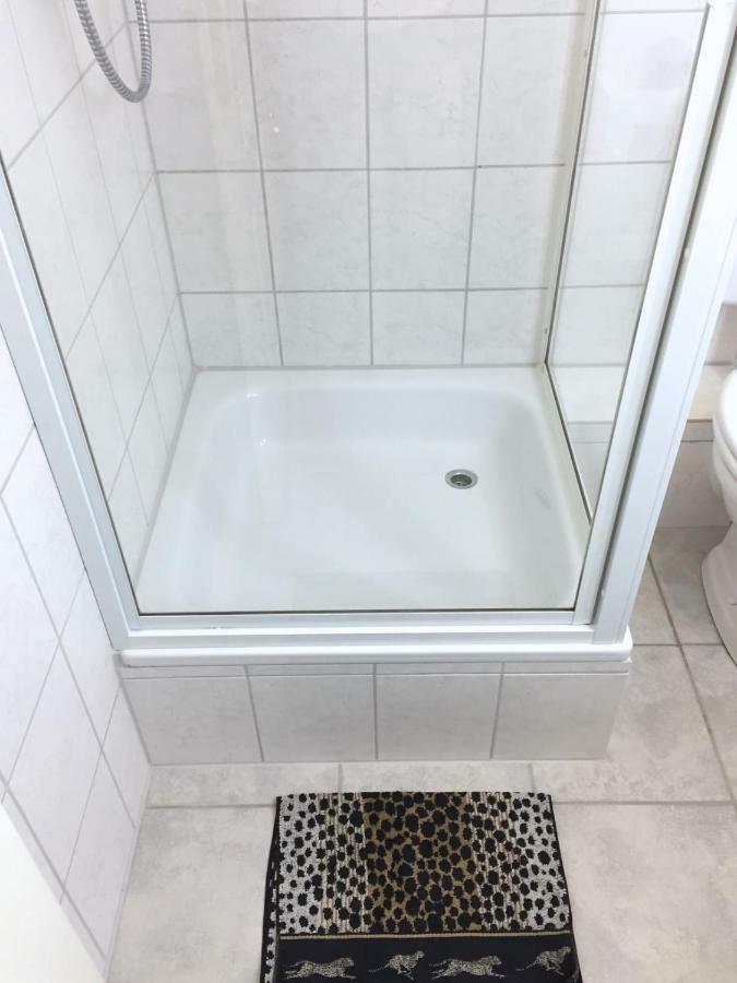 Grosses Helles Zimmer + Eigenes Bad Hamburg Zewnętrze zdjęcie